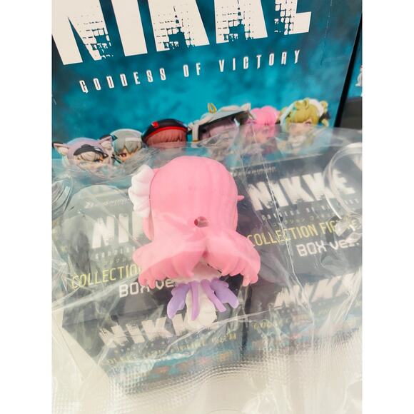 Goddess of Victory: Nikke Figure Rich Collection Mini Figure Dorothy - Picture 2 of 4